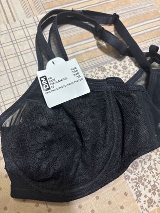 Sujetador negro DIM 90B sin estrenar