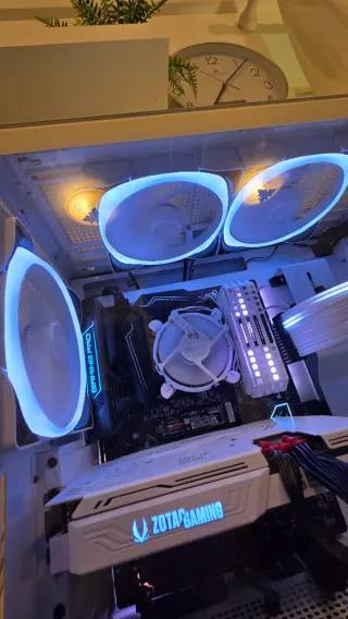 Kit 3 Ventole NZXT RGB + Controller + Stand Cuffie