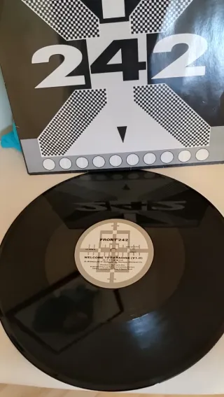 Front 242 - Headhunter