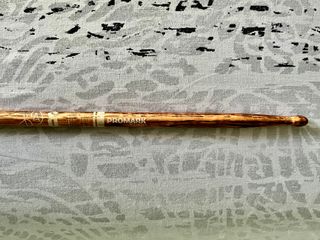 SHINEDOWN "BARRY KERCH" BAQUETA (drumstick)