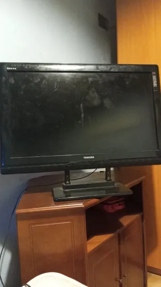 Televisor Toshiba Regza Negro