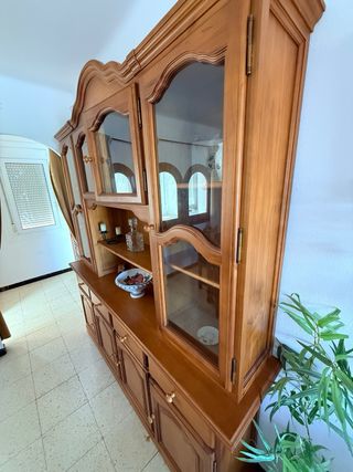 Mueble comedor madera y cristal