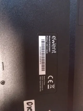 3 Teclados Trust Inalámbricos Ewent Negros