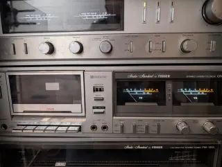 Cadena Hi-Fi Fisher CA-120 CR-120 FM-120L MT6115