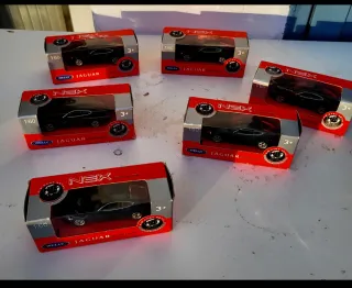 Maqueta Jaguar 1:60 Metal (5 Unidades)