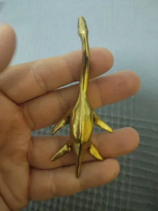 Precioso Plesiosaurio de latón macizo DETALLES