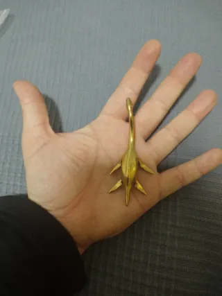 Precioso Plesiosaurio de latón macizo DETALLES