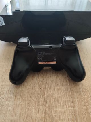Consola PS3 FAT Negra + Mando + Cables