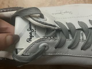 Zapatillas Pepe Jeans London Blancas y Plata Mujer