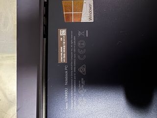 ASUS ZenBook Portátil Negro/Azul Marino