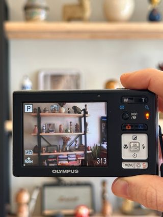 Digicam Olympus FE-5010 · 12 MP · cámara compacta