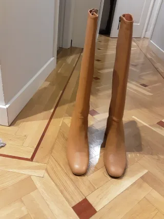 Botas Dansi piel camel talla 39 sin estrenar