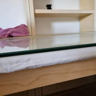 Mesa camilla de madera con cristal