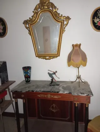 Recibidor antiguo (incluye espejo,lampara y silla)