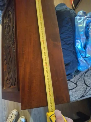Escritorio antiguo de madera tallada.SOLO HOY!!!!