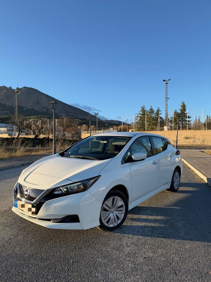 Nissan Leaf 2021 - foto 1