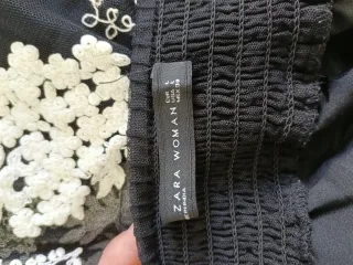 Falda Zara bordada L cintura elástica