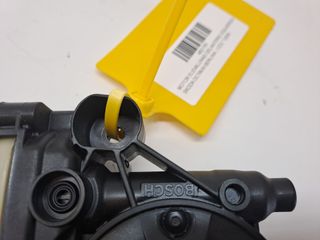 MOTOR ELEVALUNAS DELANTERO IZQUIERDO SKODA OCTAVIA BERLINA (