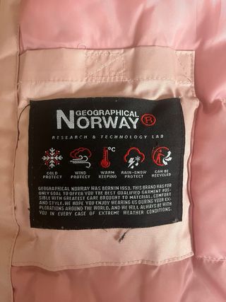 Plumas rosa Norway invierno. Precio negociable