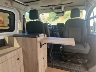 Furgoneta Ford Transit Custom camperitzada