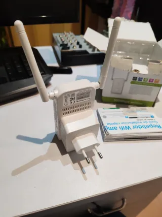 Repetidor WiFi Aigital Blanco