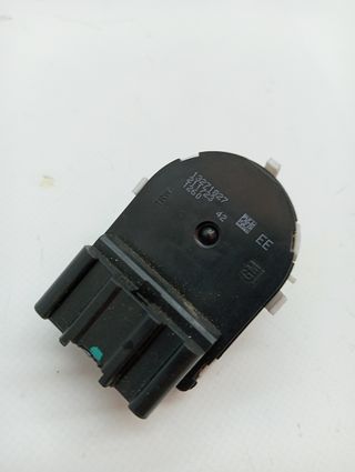 MANDO RETROVISOR OPEL ASTRA J LIM. (2)