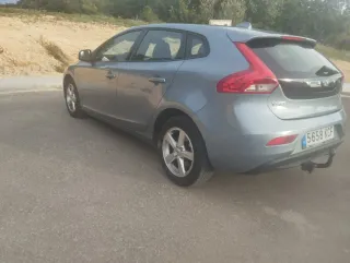 Volvo V40 2018