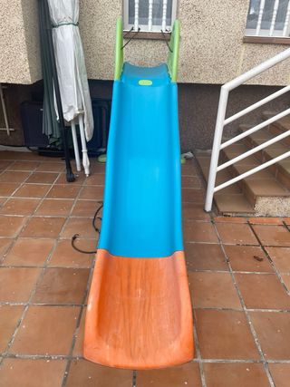Tobogán infantil azul y naranja FEBER