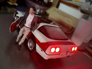 Coche a escala 1/18 Chevrolet corvette