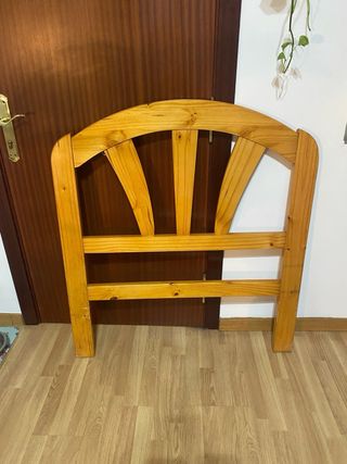 Cabecero de madera estilo abanico