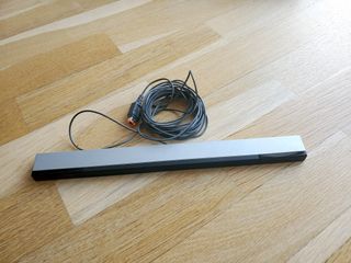 Nintendo Wii Blanca con mandos, cables y sensor