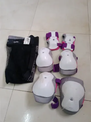 Patines en línea negros y rojos Oxelo.