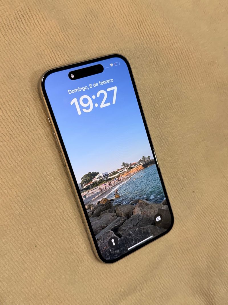 iPhone 15 Seminuevo