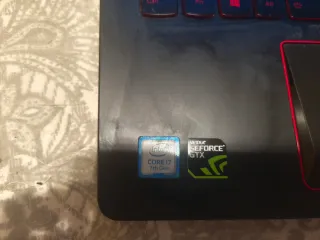 Portátil Gaming Lenovo Legión Y520