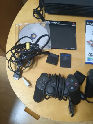PlayStation 2 Negra Completa