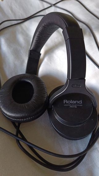 Batería Electrónica Roland TD-02K + Accesorios