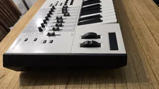Yamaha Motif XF6 Blanco
