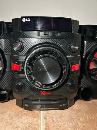LG XBOOM CM4360 Mini Hi-Fi Altavoces