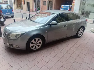 Opel Insignia 2011
