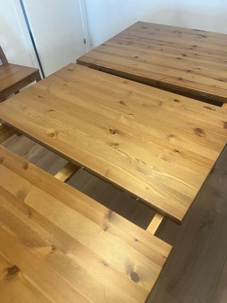 Mesa comedor extensible y 4 sillas madera