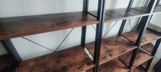Estanterias metalicas y madera nuevas