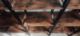 Estanterias metalicas y madera nuevas