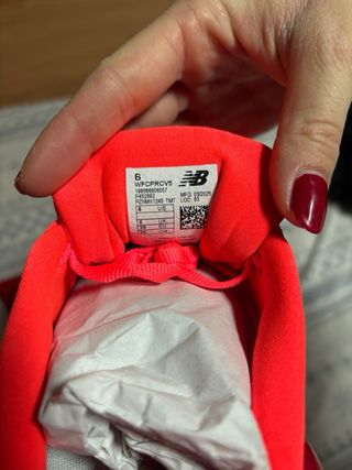 New Balance Propel v5 Rojo/Blanco