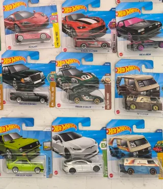 Colección 36 Hot Wheels