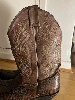 Botas de Vaquero Marrones.Tacón Cubano 5 cms.