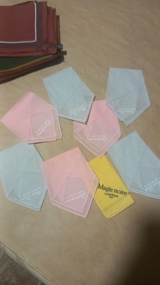 Lote de pañuelos para bolso ó bolsillo años 70.