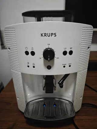 Cafetera Krups EA8100