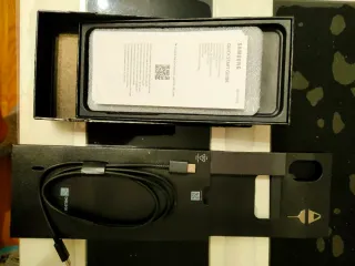 Samsung Galaxy Z Flip4 Negro/Morado