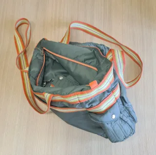 Bolso bandolera Burton azul con cartera