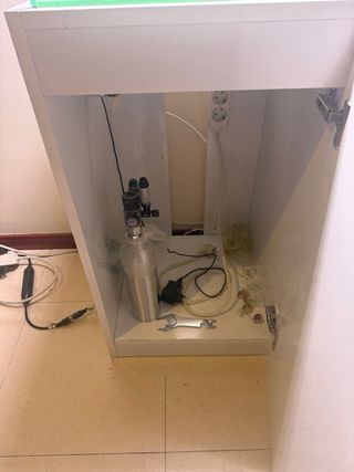 Acuario Sera 80l con mueble blanco brillo